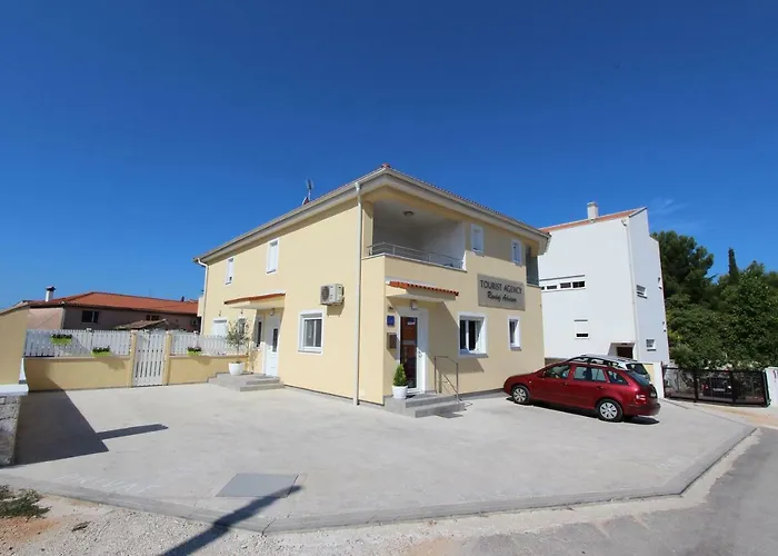 Studio Emanuel